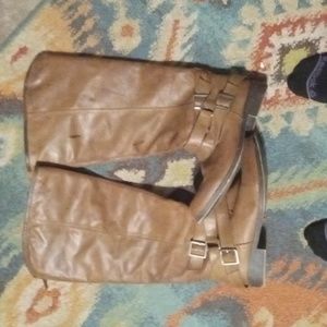 Brown boots sz10 used